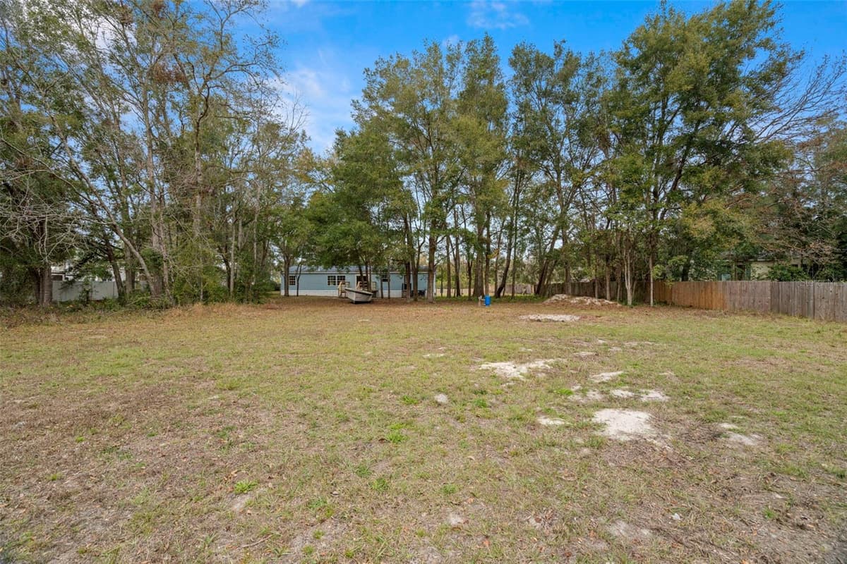 18202 ROGERLAND ROAD — photo 22 of 43