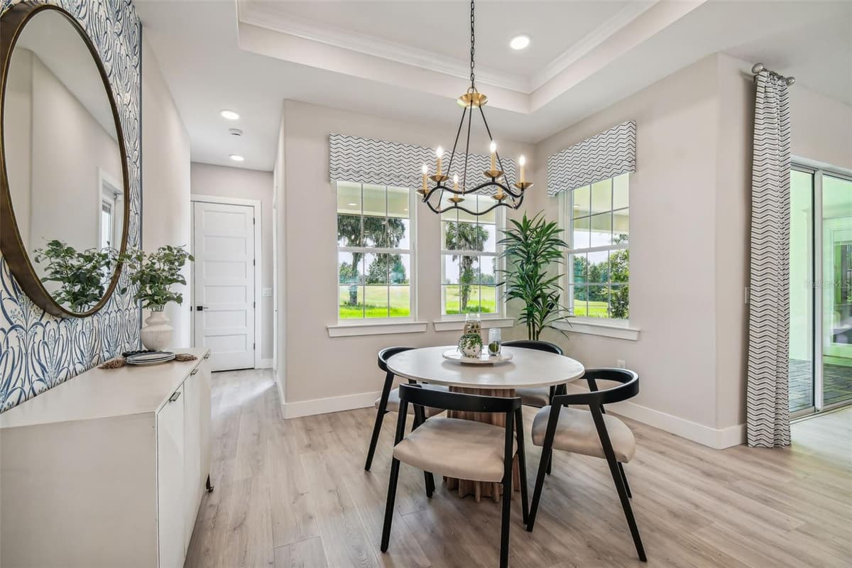 6406 SUMMIT VIEW DRIVE — photo 8 of 59