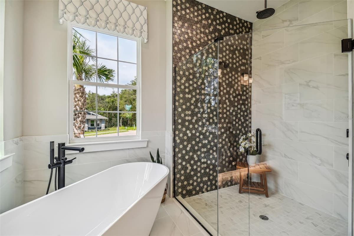 6406 SUMMIT VIEW DRIVE — photo 35 of 59