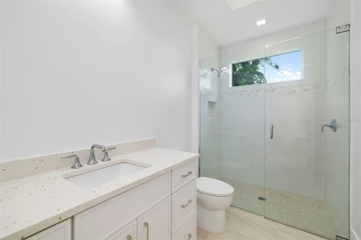 4431 CAMINO REAL — photo 45 of 80