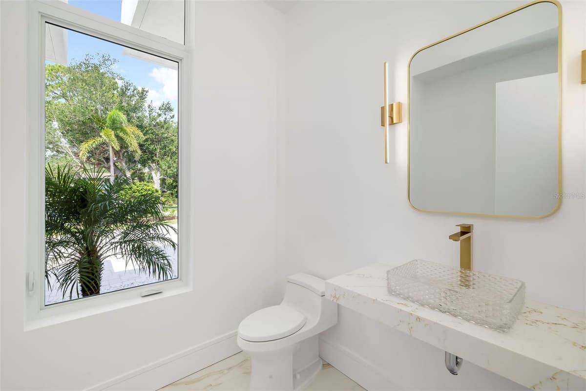 4431 CAMINO REAL — photo 10 of 80