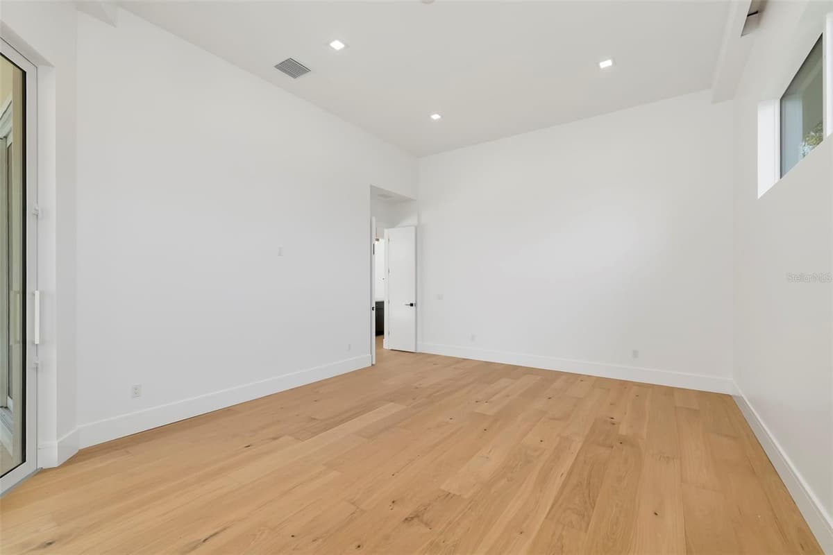 4431 CAMINO REAL — photo 44 of 80