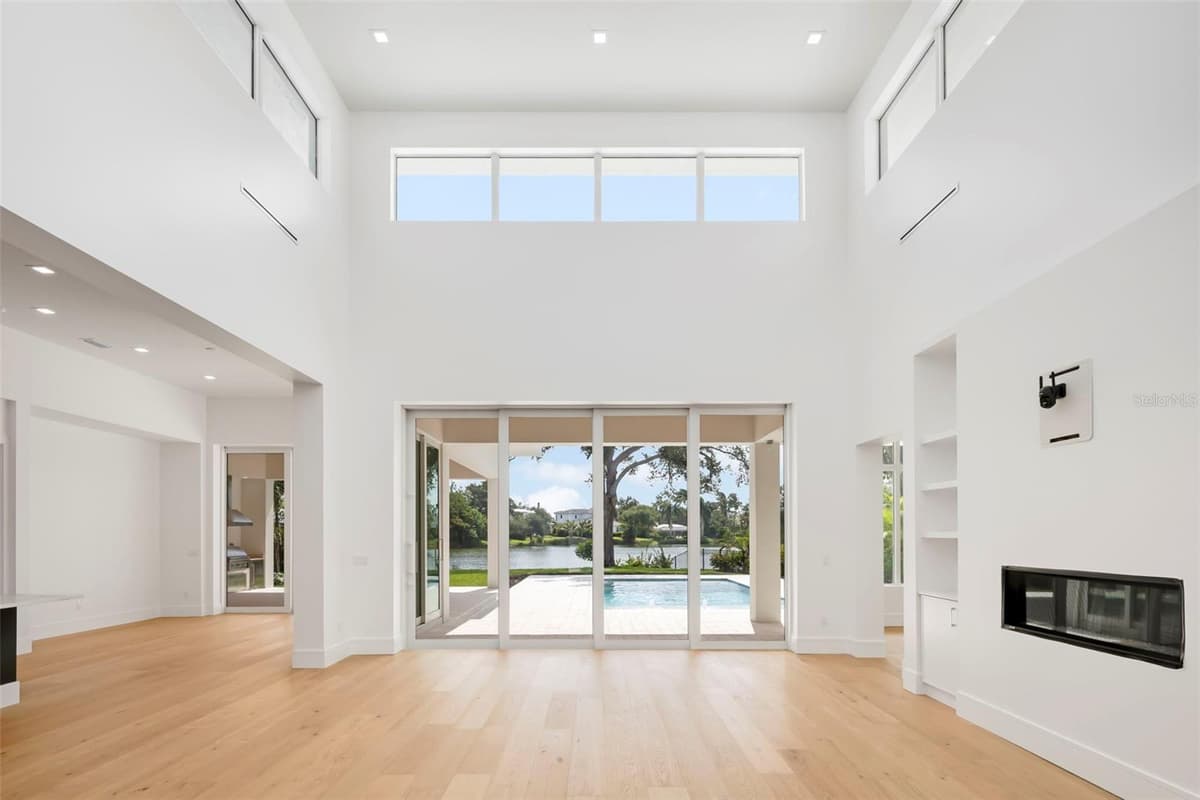 4431 CAMINO REAL — photo 29 of 80
