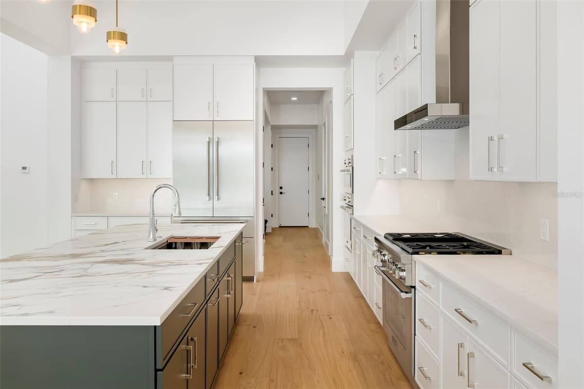 4431 CAMINO REAL — photo 34 of 80