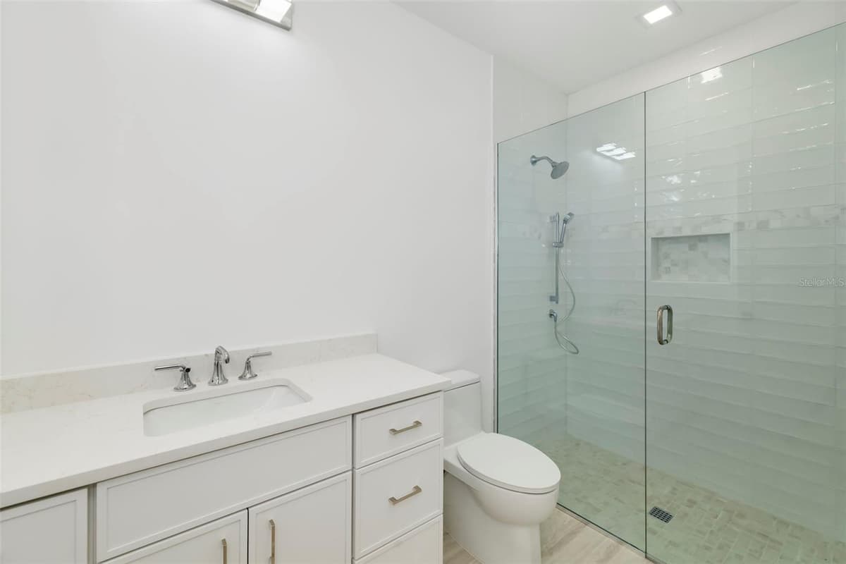 4431 CAMINO REAL — photo 48 of 80