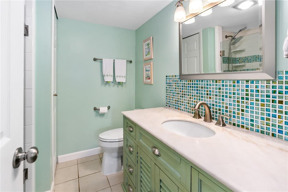1415 OCEAN SHORE BOULEVARD — photo 15 of 49