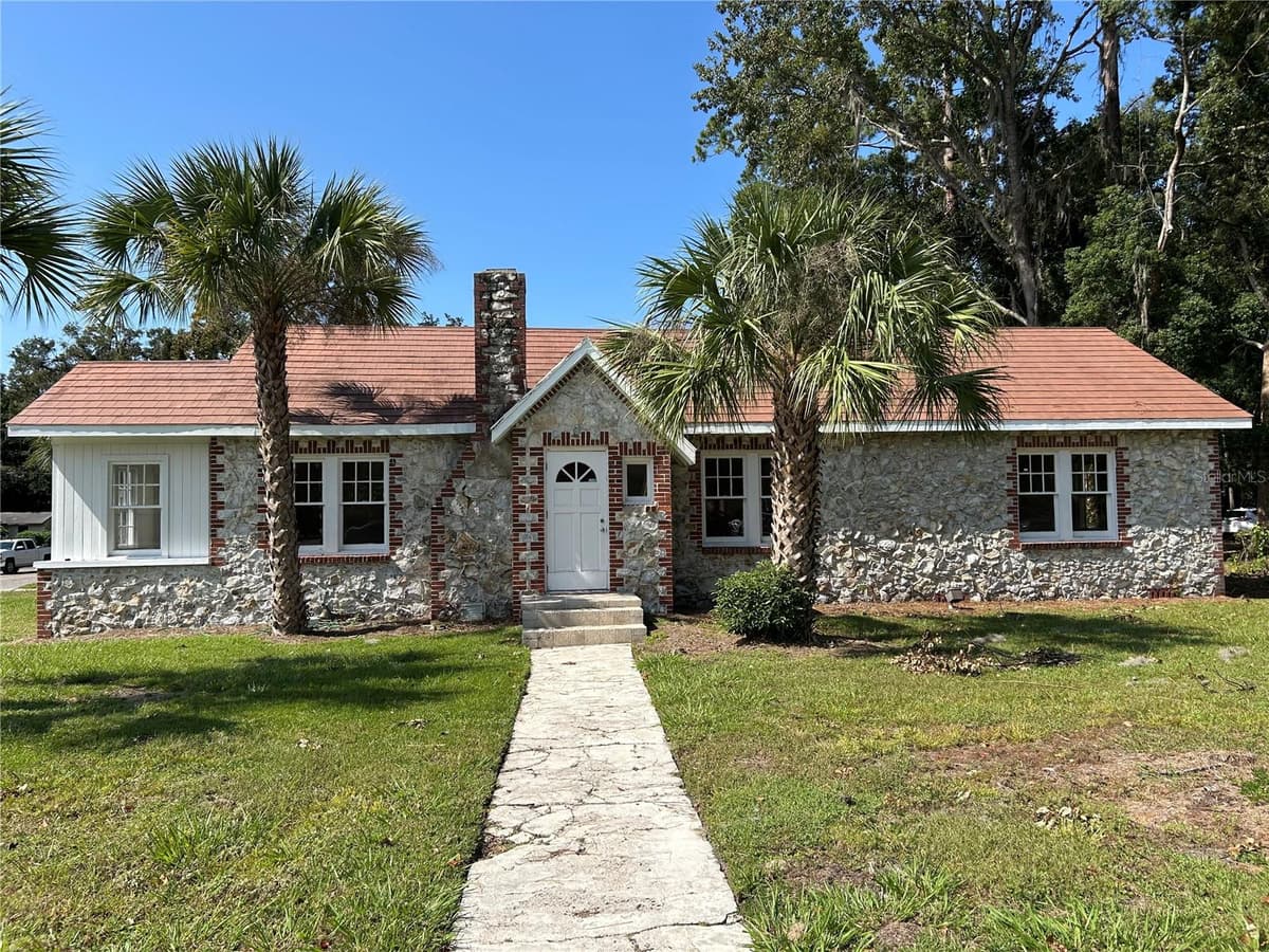 1008 13TH STREET — photo 2 of 17