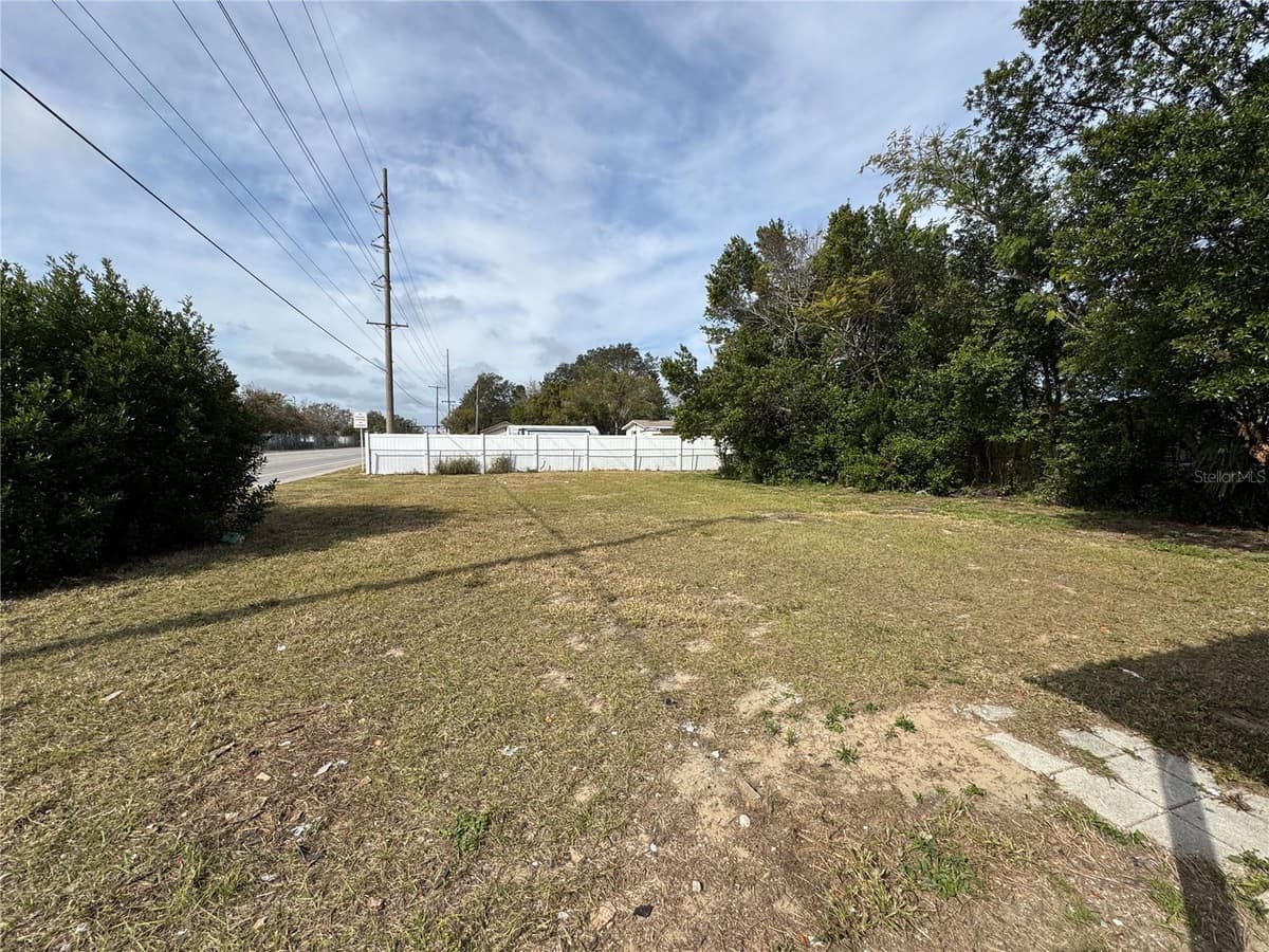 620 OAK STREET — photo 20 of 27