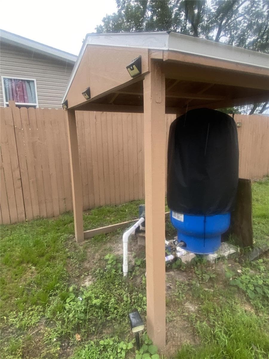 1801 DANIELS STREET — photo 11 of 58