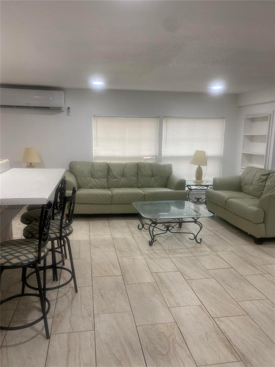 1801 DANIELS STREET — photo 54 of 58