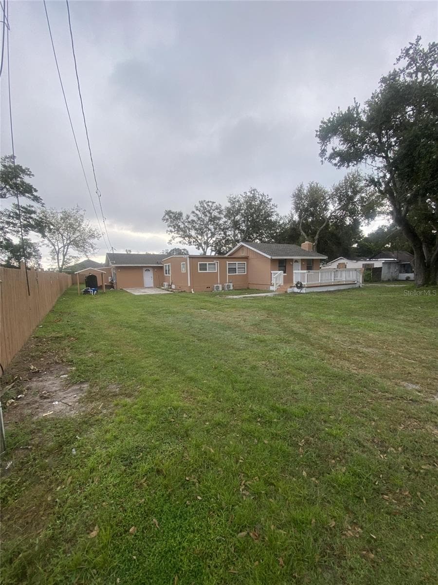 1801 DANIELS STREET — photo 2 of 58