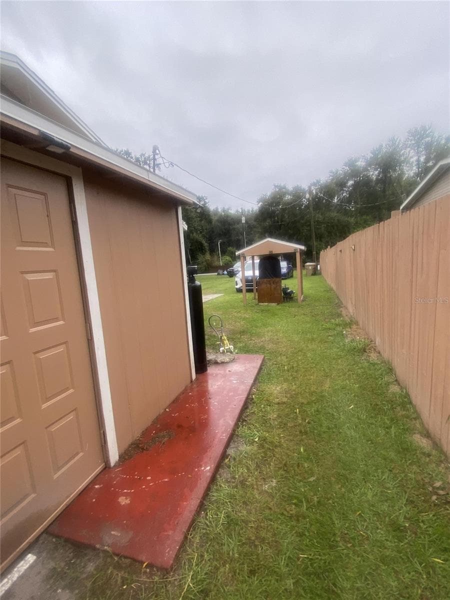 1801 DANIELS STREET — photo 8 of 58