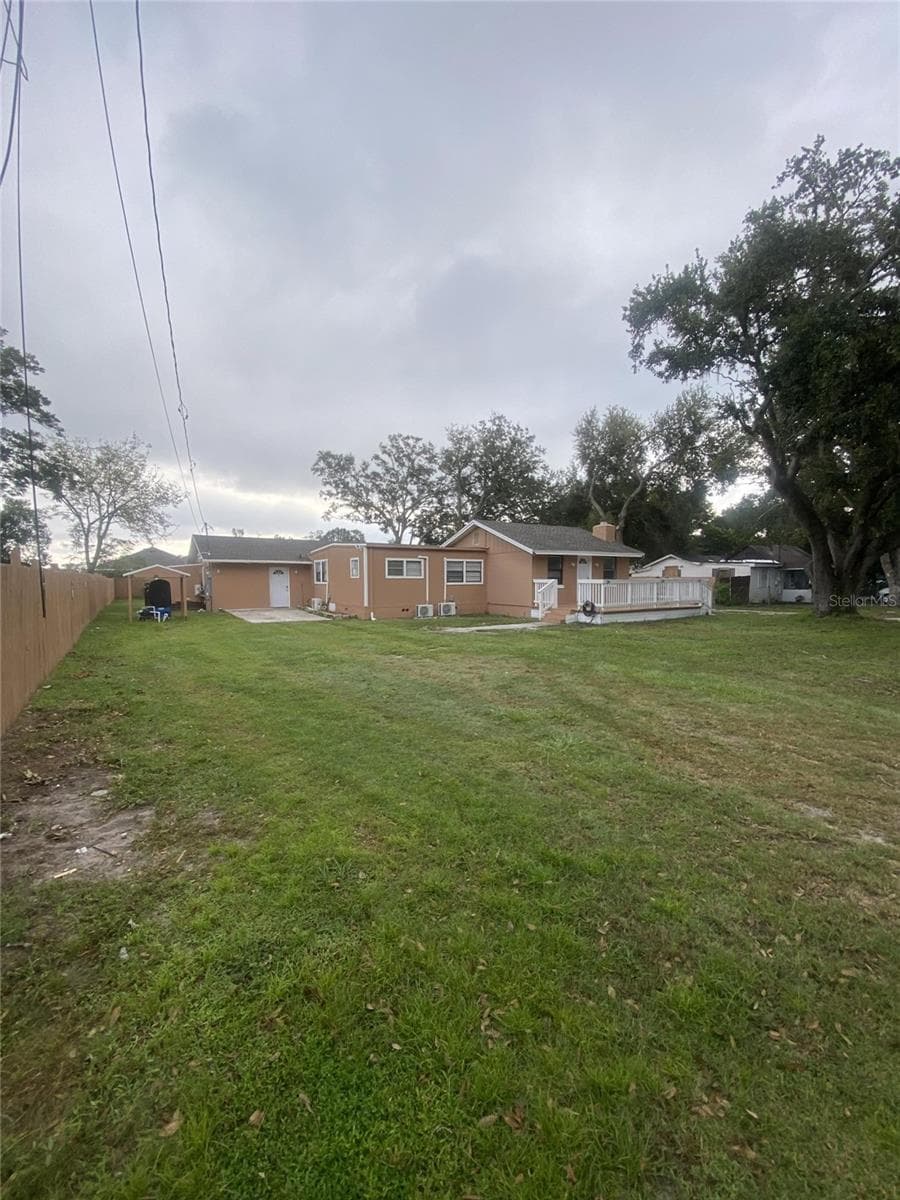 1801 DANIELS STREET — photo 4 of 58