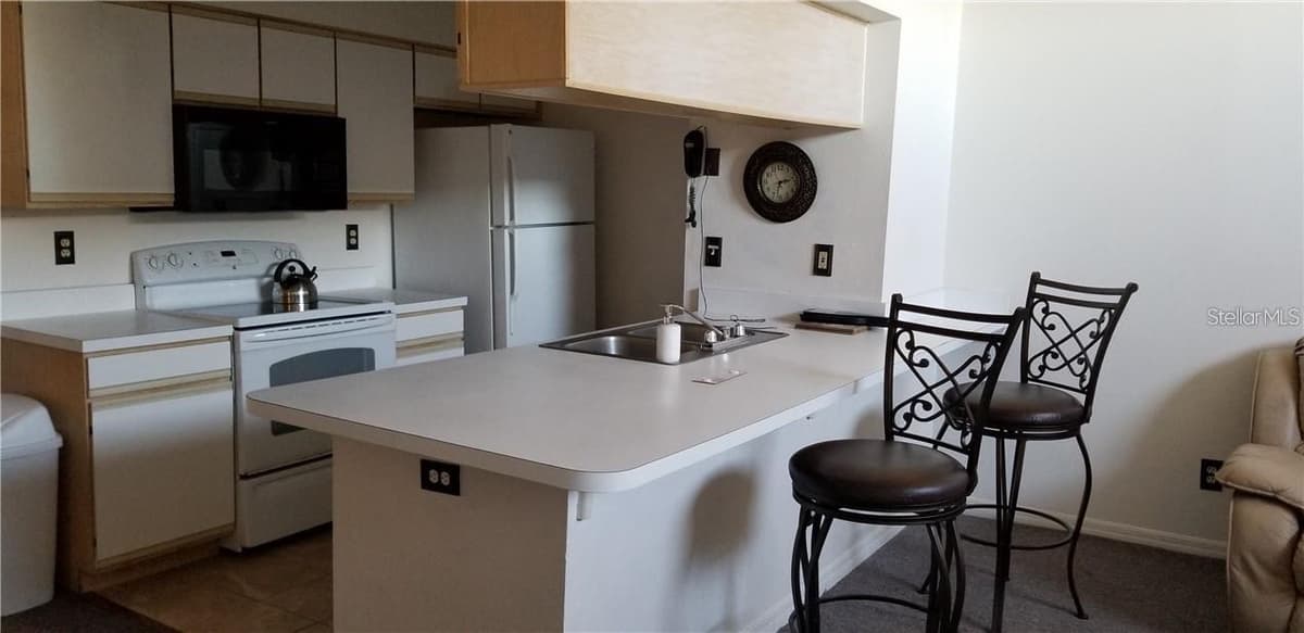 2456 SWEETWATER CLUB CIRCLE — photo 19 of 25