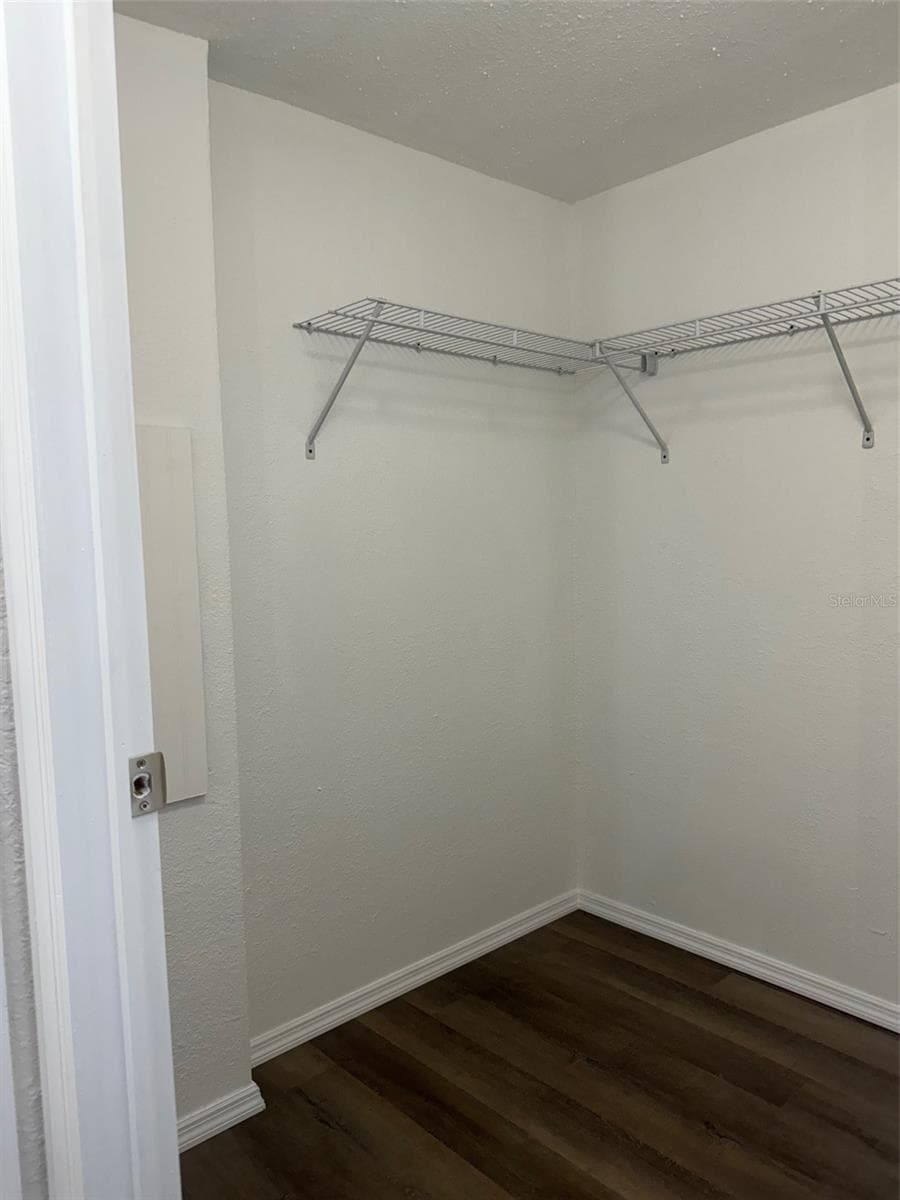 9437 SINGAPORE AVENUE — photo 17 of 66
