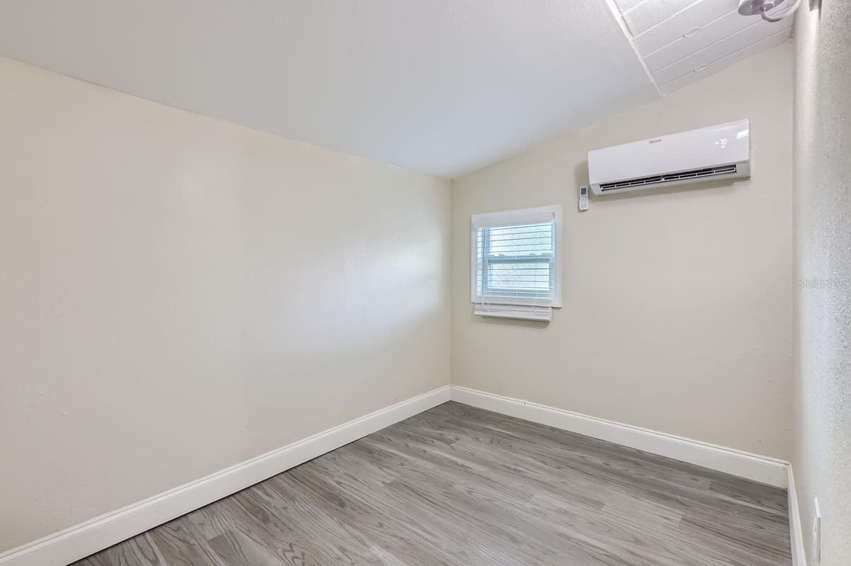 524 CHURCH STREET — photo 19 of 28