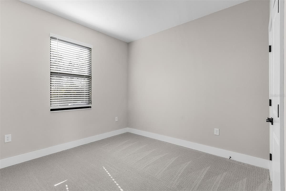 5321 CRESTLINE TERRACE — photo 15 of 16