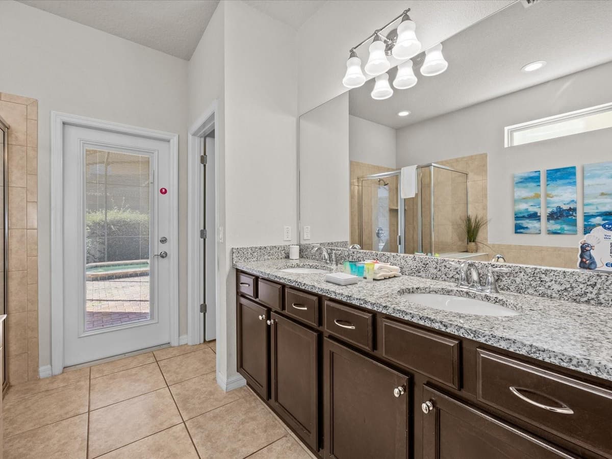 8832 MACAPA DRIVE — photo 13 of 30