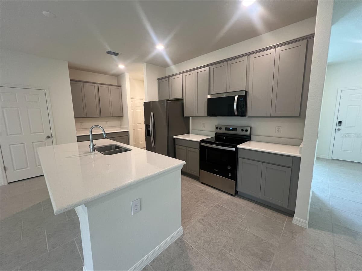 513 BOUNDS STREET — photo 2 of 3