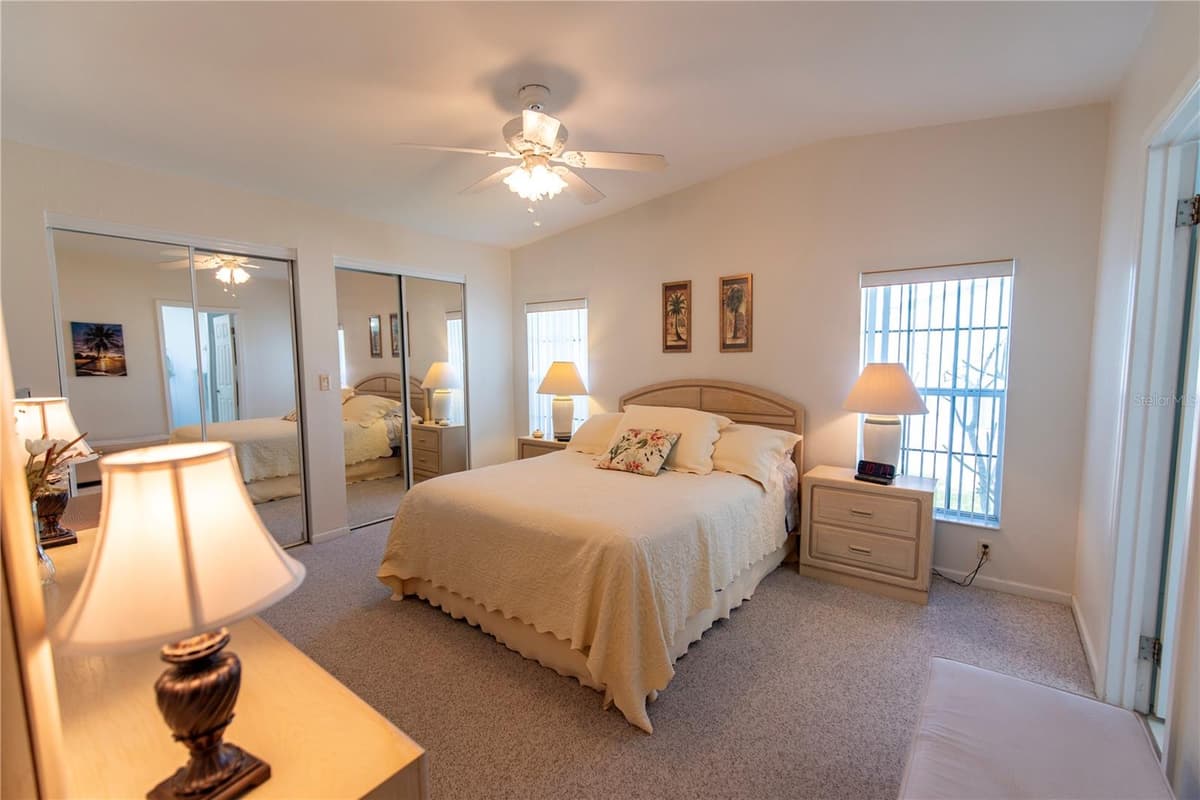 14 EMDEN CIRCLE — photo 9 of 25