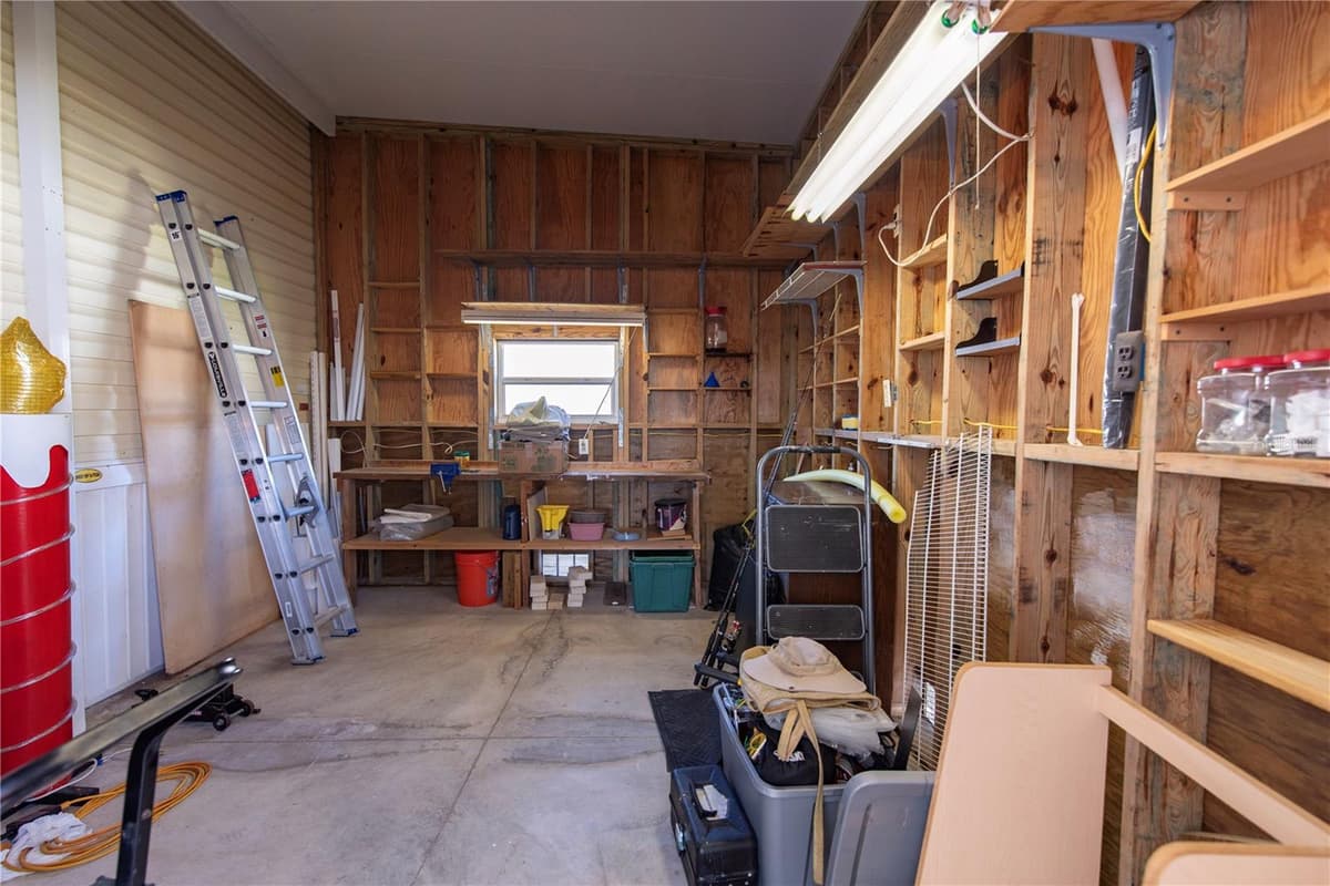 14 EMDEN CIRCLE — photo 16 of 25