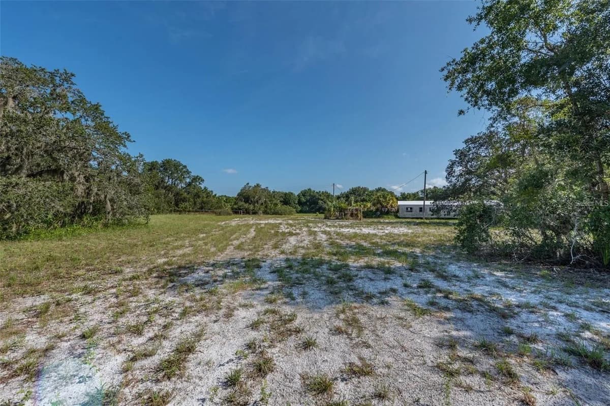 12154 BULLFROG CREEK ROAD — photo 1 of 23