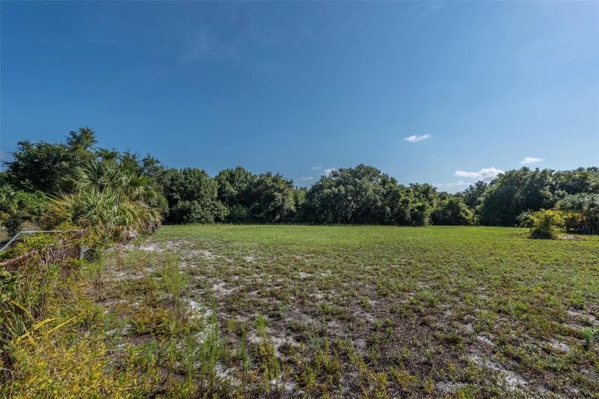 12154 BULLFROG CREEK ROAD — photo 10 of 23