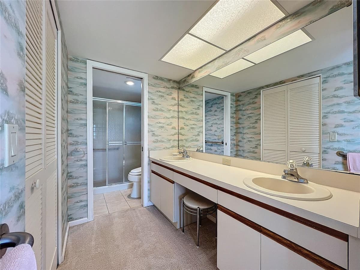 4382 MADEIRA COURT — photo 26 of 52