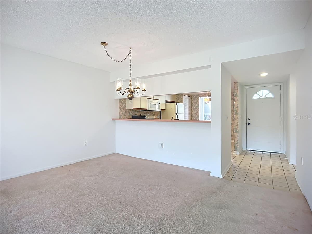 4382 MADEIRA COURT — photo 16 of 52