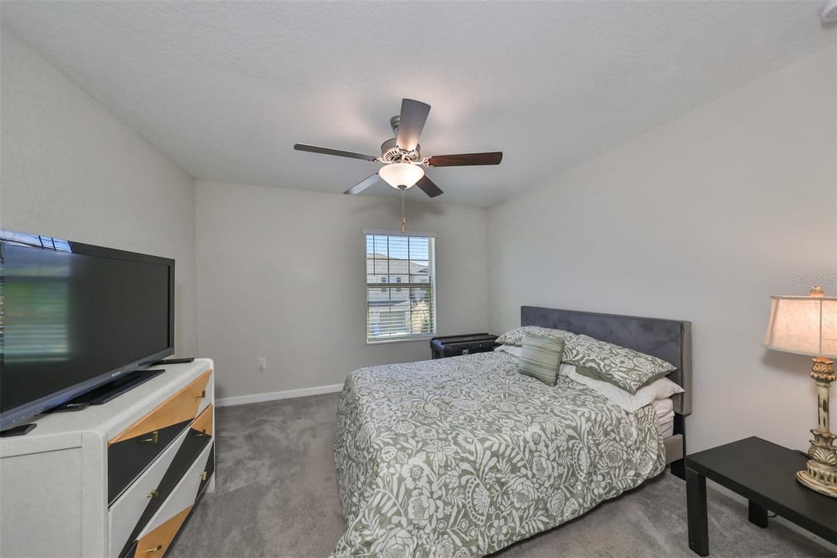 928 ROYAL EMPRESS DRIVE — photo 35 of 47