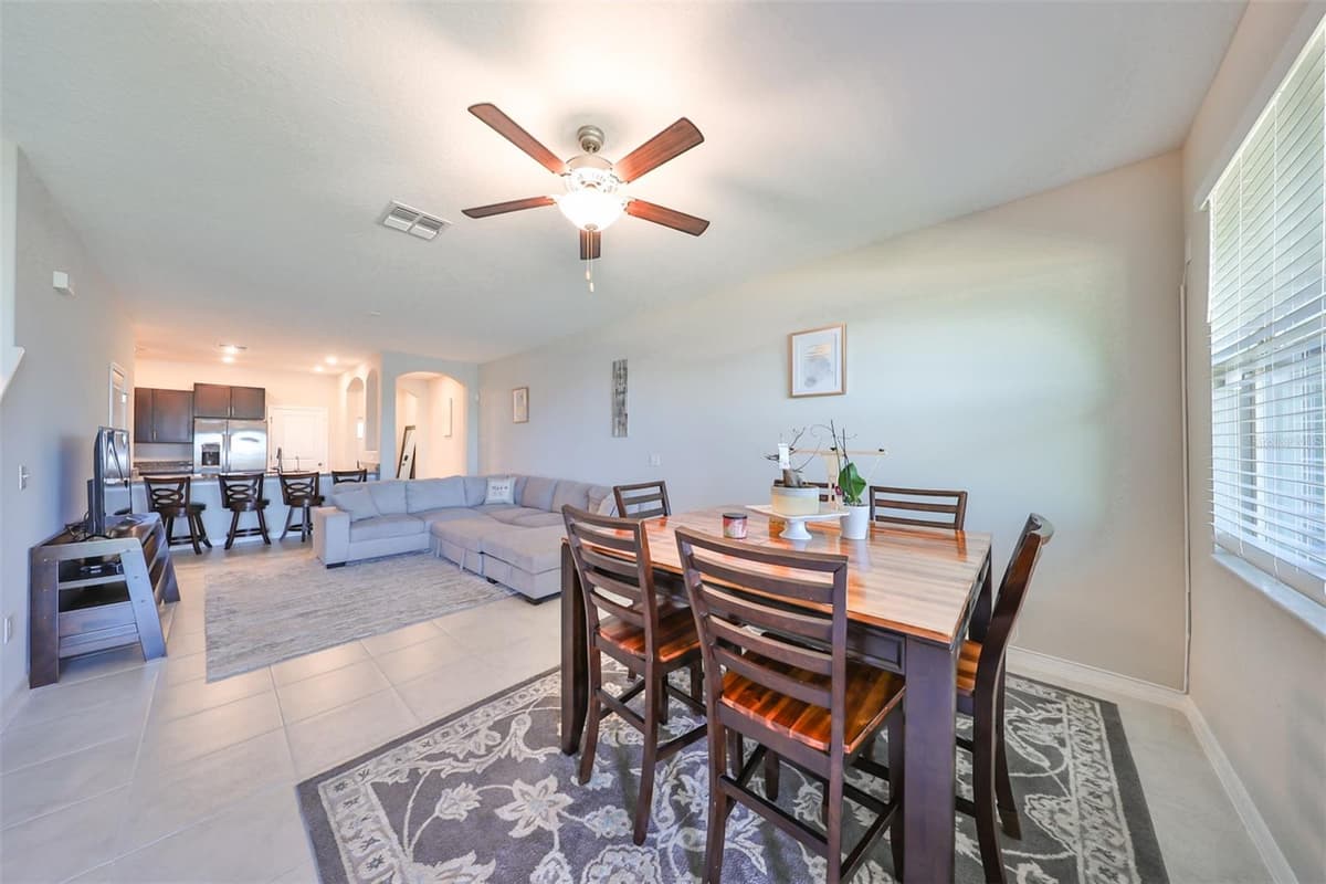928 ROYAL EMPRESS DRIVE — photo 13 of 47