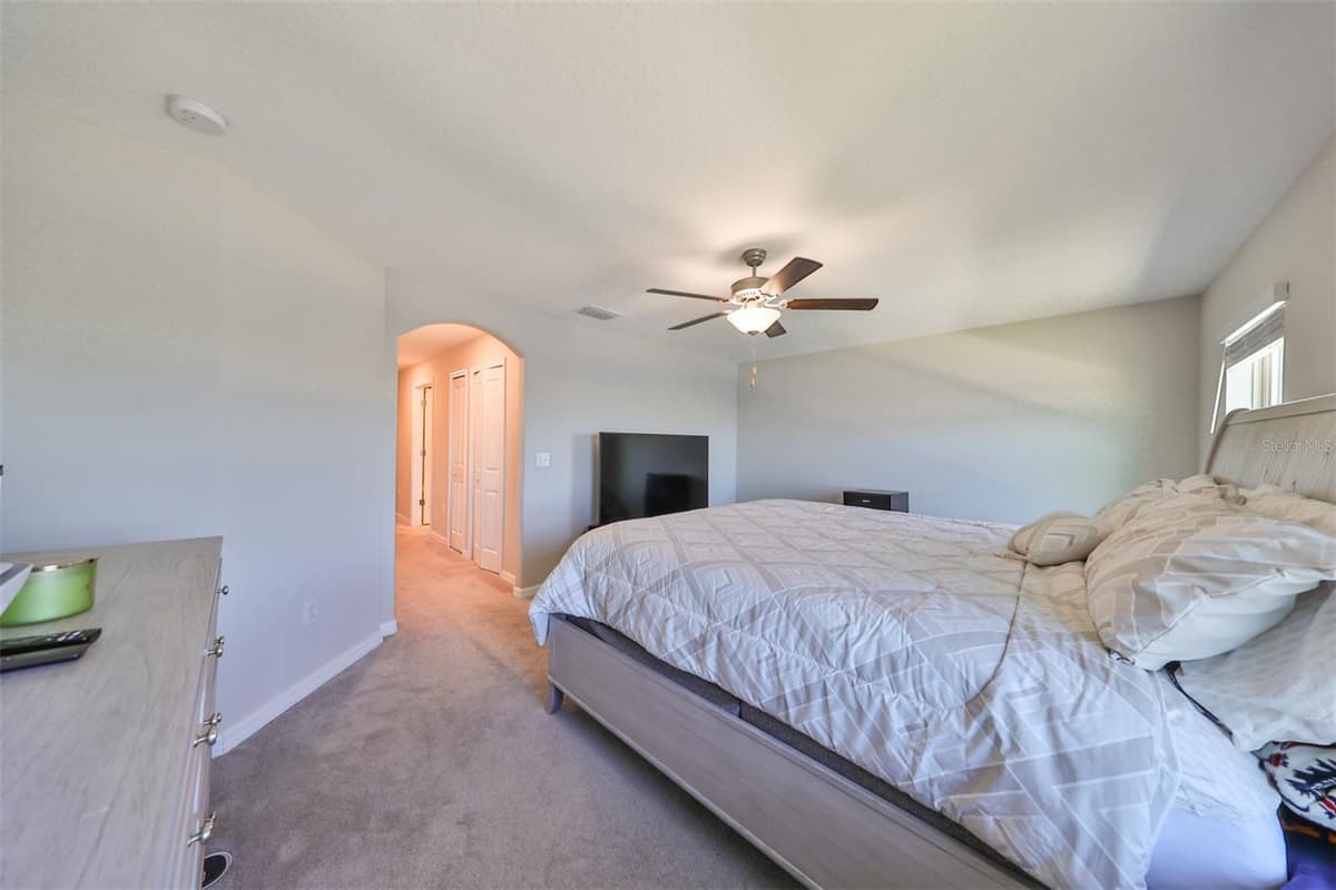 928 ROYAL EMPRESS DRIVE — photo 25 of 47