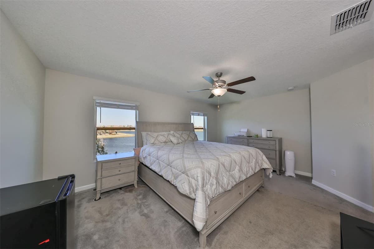 928 ROYAL EMPRESS DRIVE — photo 24 of 47