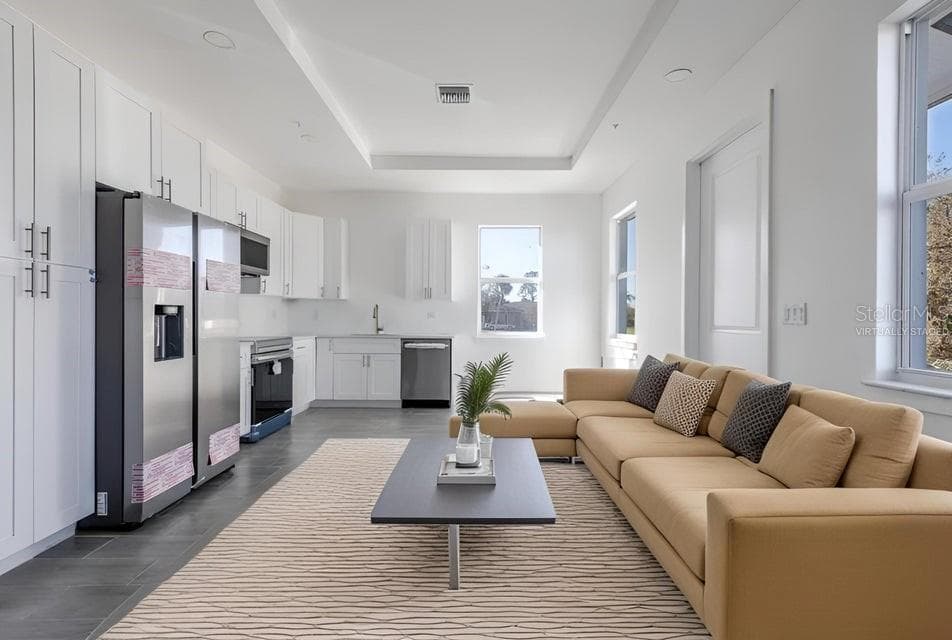 260 ROTONDA BOULEVARD — photo 6 of 39