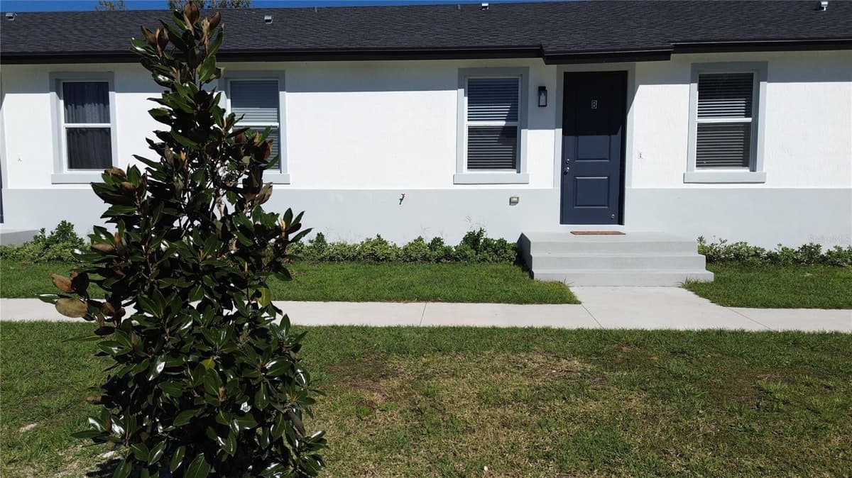 260 ROTONDA BOULEVARD — photo 34 of 39