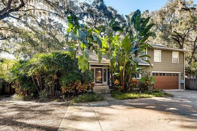 734 MILLS AVENUE — photo 42 of 52