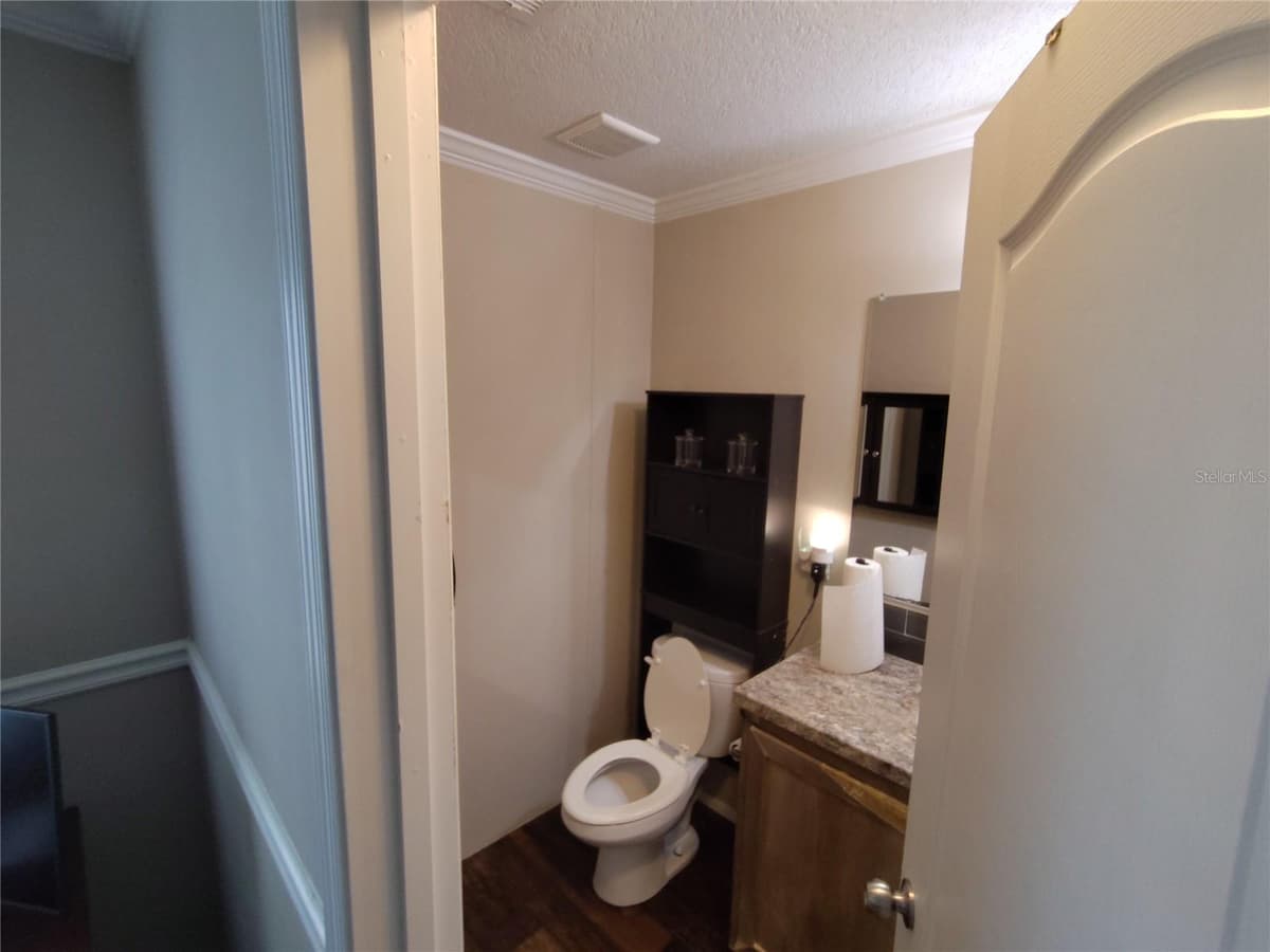 9811 BUD STREET — photo 36 of 48