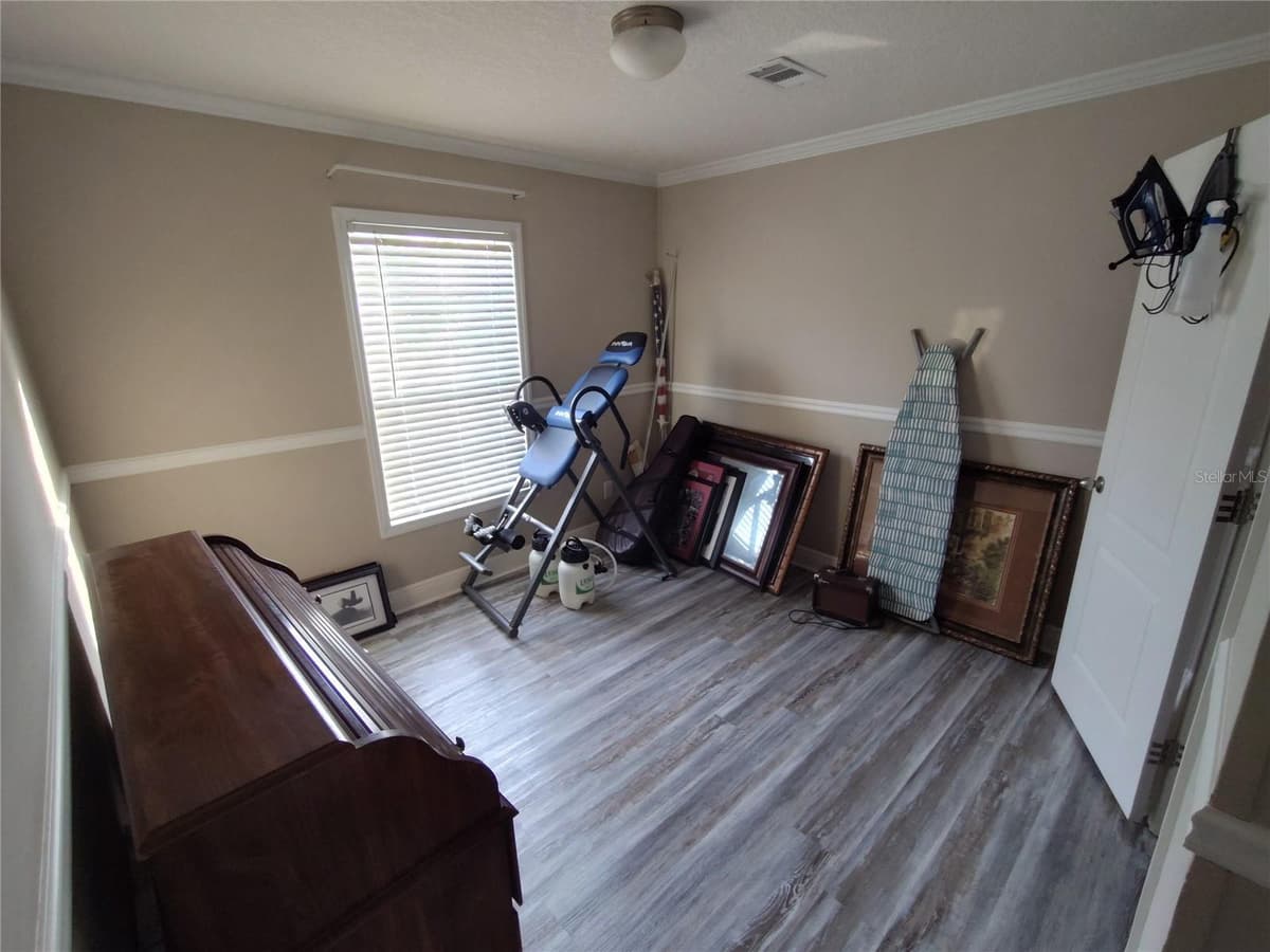 9811 BUD STREET — photo 30 of 48