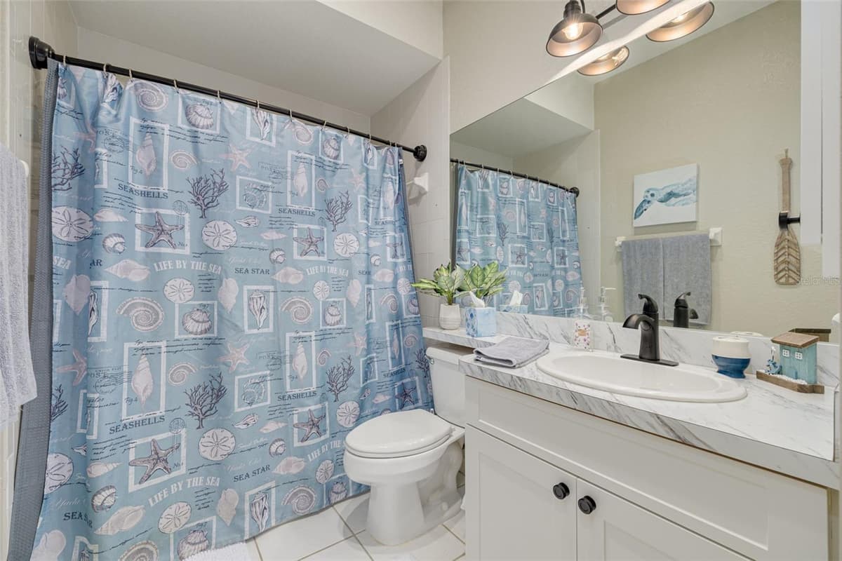 8246 AQUILA STREET — photo 27 of 43