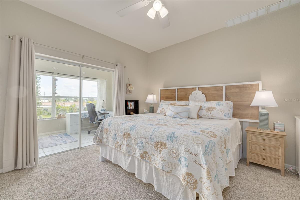 8246 AQUILA STREET — photo 17 of 43