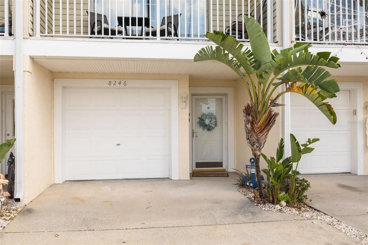 8246 AQUILA STREET — photo 7 of 43