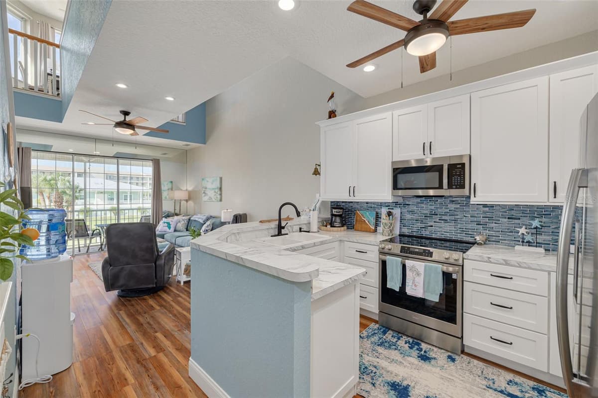 8246 AQUILA STREET — photo 8 of 43