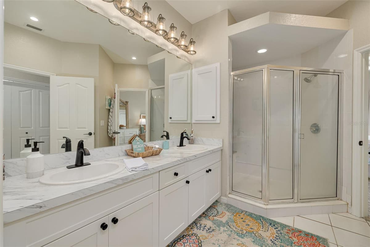 8246 AQUILA STREET — photo 21 of 43
