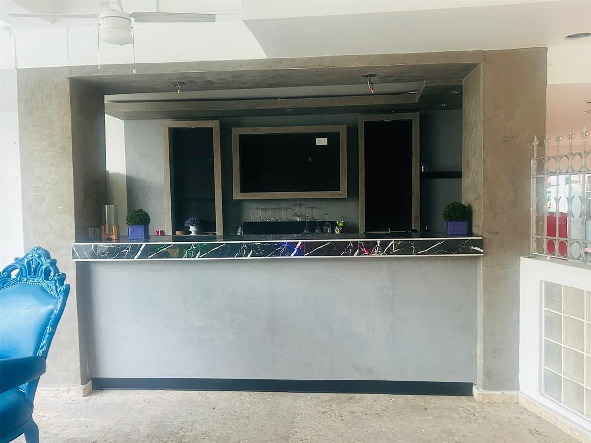 75 CALLE CRISTINA — photo 2 of 8