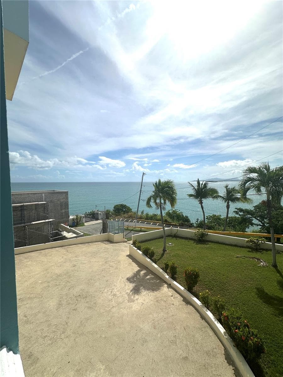 38 FLOR MARINA MAR CARIBE — photo 2 of 28