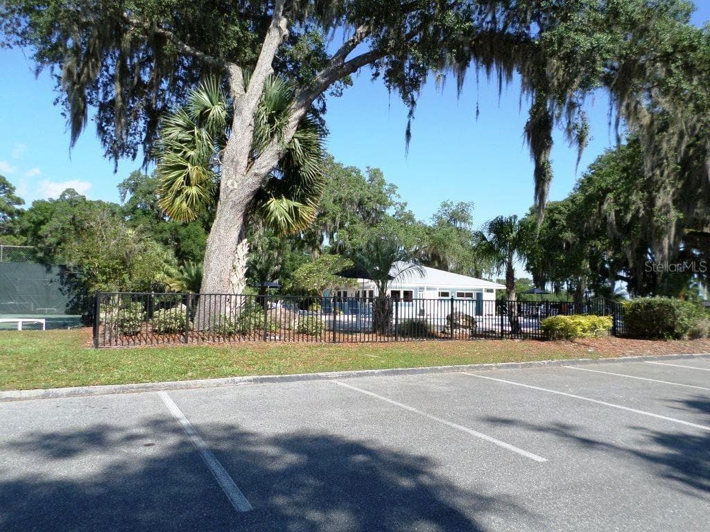 8518 SW 189TH COURT RD — photo 30 of 48