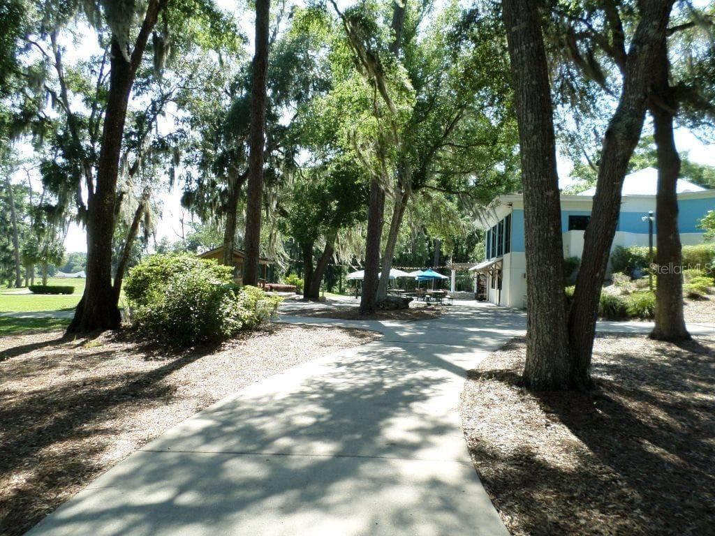 8518 SW 189TH COURT RD — photo 34 of 48