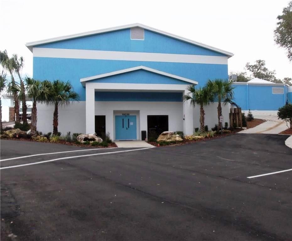 8518 SW 189TH COURT RD — photo 1 of 48