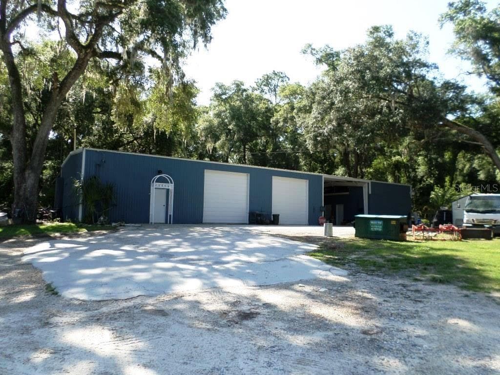 8518 SW 189TH COURT RD — photo 23 of 48