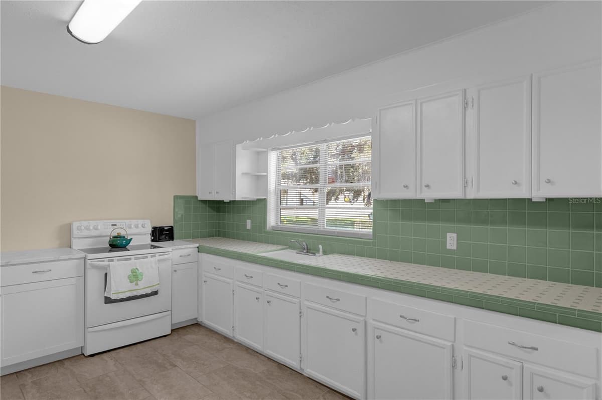 309 22ND STREET — photo 7 of 20